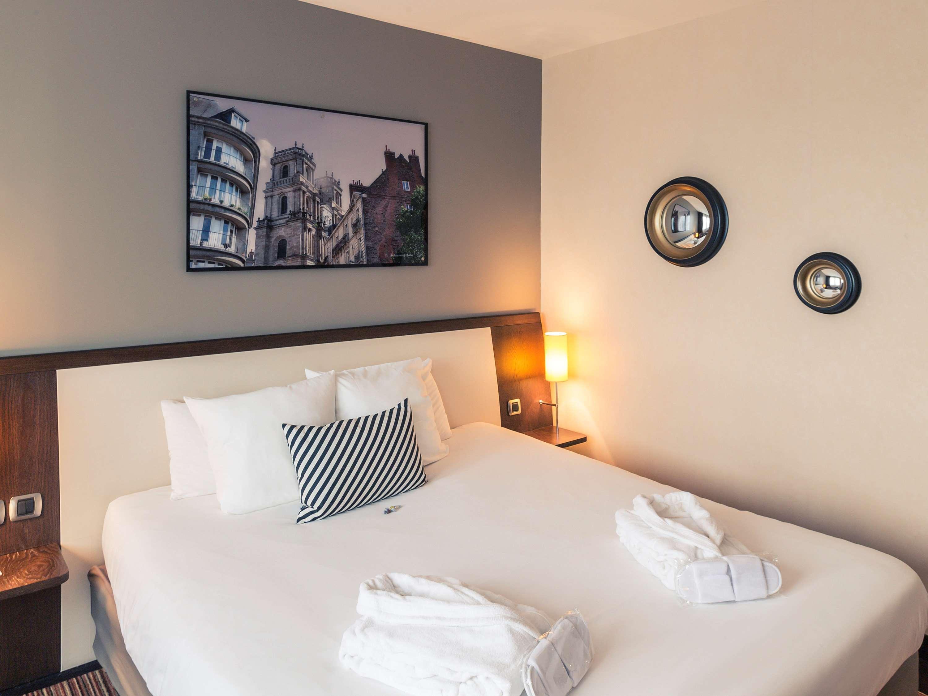 Hotel Mercure Rennes Cesson Exterior photo